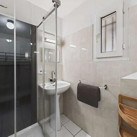 Cosy 4 Pers Avec Piscine, à 5 Min De La - Fr-1-326-761 * Marseillan (Herault)